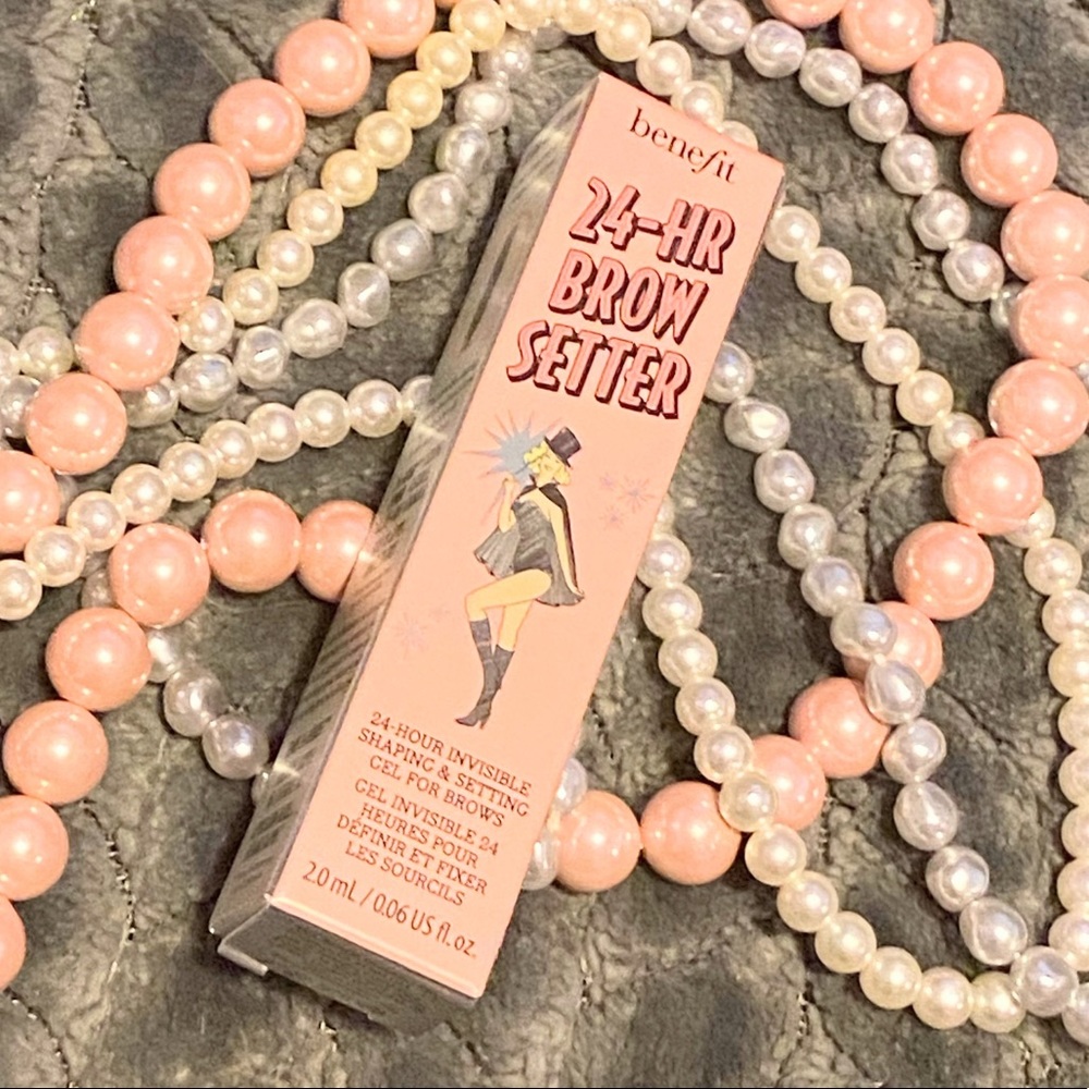 ⭐️NIB⭐️Travel Size Benefit 24hr Brow Setter⭐️ - Picture 2 of 7